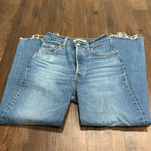 Levi’s - Ribcage Straight Jean